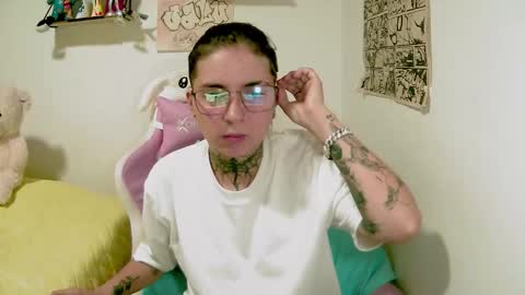 noah hehim    online show from March 2, 3:52 am