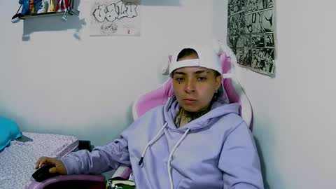 noah hehim    online show from March 11, 12:55 pm