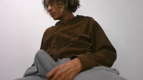 Snapshot of noah_miller7 chatting on September 23, 7:50 pm Noah Millers online show from September 23, 7:50 pm