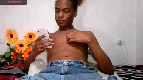 Noah Millers online show from February 1, 1:59 am