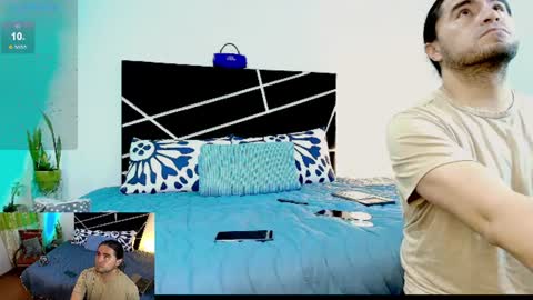 Noah and Luxy online show from June 19, 2:38 am