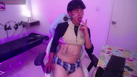 noah_victoria online show from February 11, 4:06 am