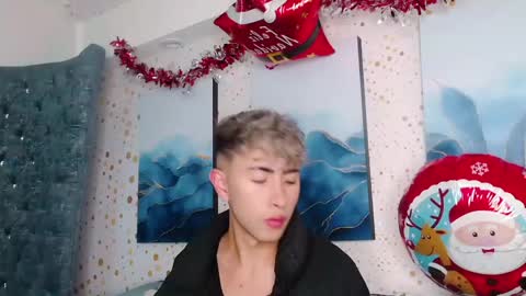 Noah online show from December 23, 12:19 pm