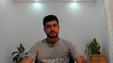 LIAM- noah online show from December 1, 1:27 pm