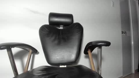 noahcogido online show from February 26, 9:21 am