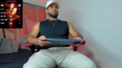 Noah online show from December 11, 9:09 am
