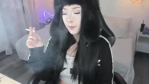 Snapshot of noahcryptic chatting on March 17, 6:28 am Noah online show from March 17, 6:28 am