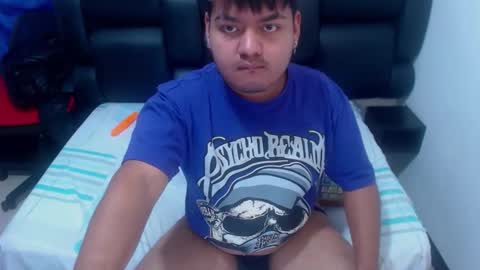 Snapshot of noahdeepthroatt chatting on March 20, 7:02 am noahdeepthroatt online show from March 20, 7:02 am