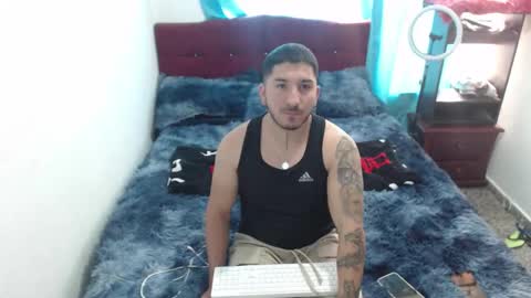 noahmurillo online show from March 22, 8:34 pm