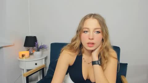 noahpretty online show from October 28, 4:31 pm