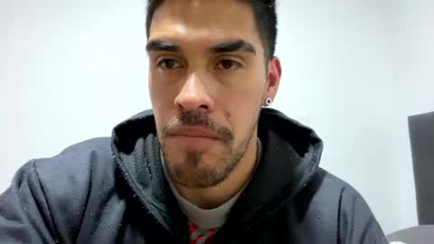 noahsexx98 online show from September 9, 4:39 pm