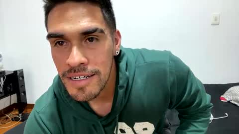 noahsexx98 online show from September 22, 3:47 pm