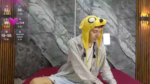    online show from June 13, 11:08 am
