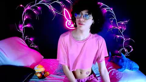 Noah Xtar online show from September 28, 12:38 am