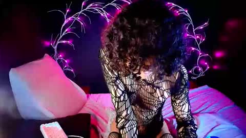 Noah Xtar online show from October 12, 9:08 am