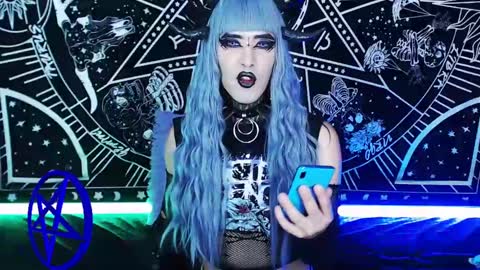 caroline online show from December 4, 8:34 am