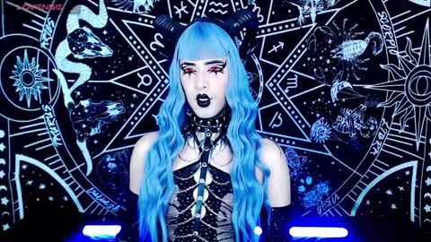 caroline online show from October 8, 12:08 am