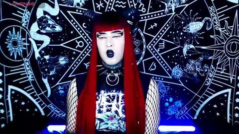 caroline online show from October 11, 12:43 am