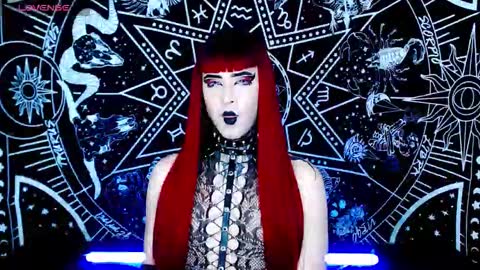 caroline online show from October 25, 1:35 am