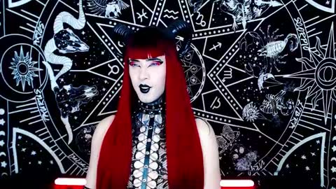 caroline online show from November 7, 2:00 am