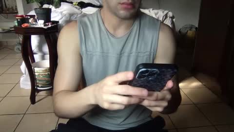 nobudget06 online show from December 8, 4:07 pm