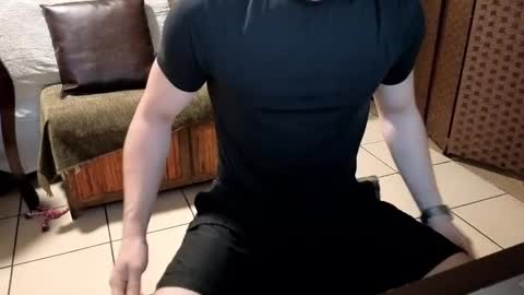 nobudget06 online show from March 2, 12:53 am