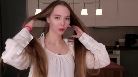 Snapshot of nobukohittle chatting on March 22, 10:13 pm Emmy online show from March 22, 10:13 pm