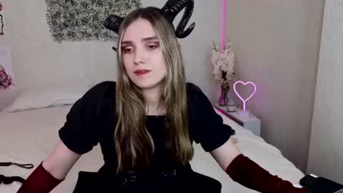 Alice online show from June 11, 7:06 am