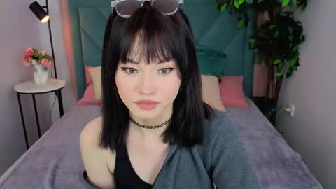 Nana online show from February 3, 12:21 pm