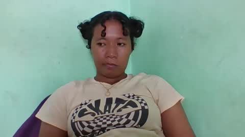 noellah online show from April 24, 6:54 pm