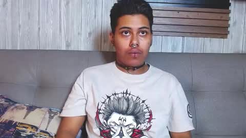 Snapshot of noha__scott chatting on March 13, 2:23 pm noha online show from March 13, 2:23 pm