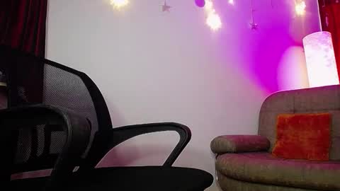 Snapshot of noha_lux1 chatting on September 29, 12:32 pm Noha Lux online show from September 29, 12:32 pm