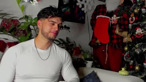 kevin online show from December 18, 12:32 am