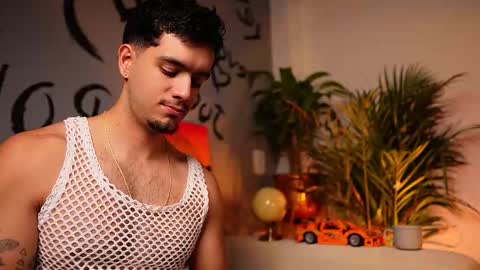 kevin online show from September 16, 12:33 am