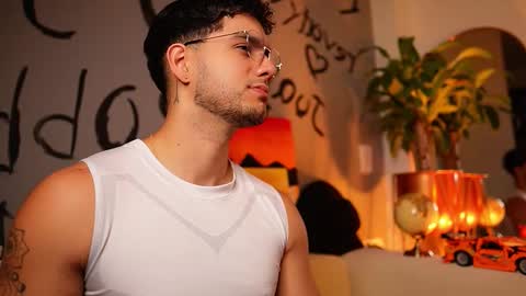 kevin online show from October 14, 9:48 pm