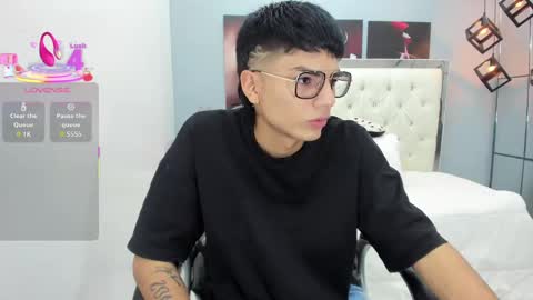 Noha Scott online show from October 12, 10:42 pm