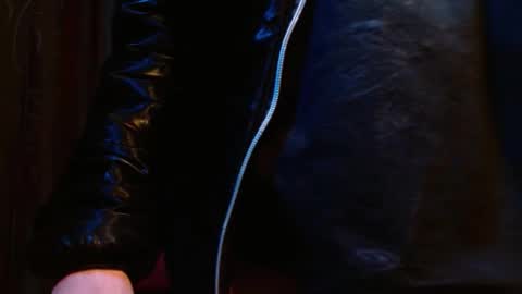 Noha Thomson online show from November 7, 6:35 am