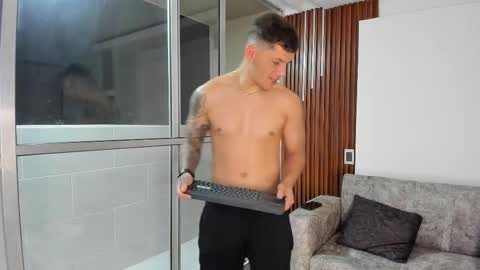 Snapshot of nohabennett7 chatting on March 7, 2:08 am nohabennett7 online show from March 7, 2:08 am