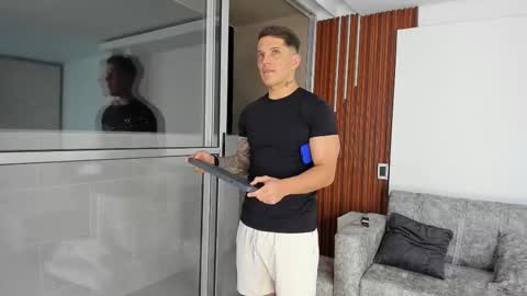 Snapshot of nohabennett7 chatting on March 9, 1:20 am nohabennett7 online show from March 9, 1:20 am