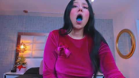  Nohemi   online show from March 27, 6:29 pm