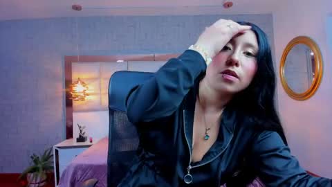  Nohemi   online show from June 9, 7:03 pm