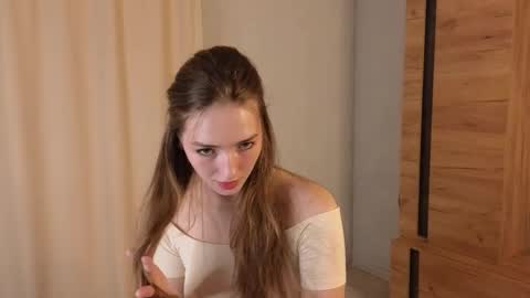 Sophie online show from February 19, 6:20 am