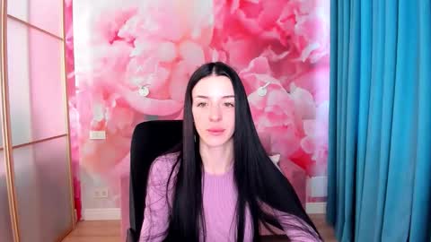 Snapshot of noirdiva chatting on March 25, 6:52 am NoirDiva online show from March 25, 6:52 am