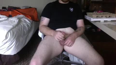 nolongerlooking online show from December 5, 9:39 am