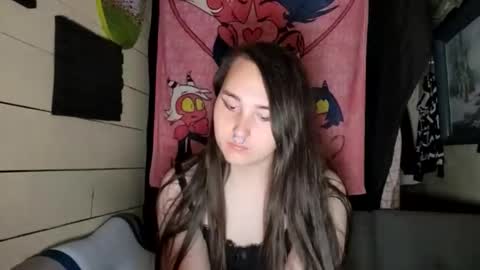 Snapshot of nonbinarybeauty20 chatting on June 1, 6:26 am nonbinarybeauty20 online show from June 1, 6:26 am