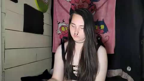 Snapshot of nonbinarybeauty20 chatting on June 10, 6:45 am nonbinarybeauty20 online show from June 10, 6:45 am