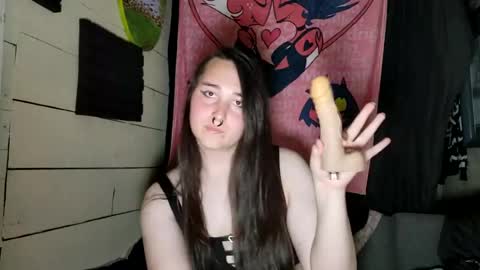 Snapshot of nonbinarybeauty20 chatting on June 15, 6:48 am nonbinarybeauty20 online show from June 15, 6:48 am
