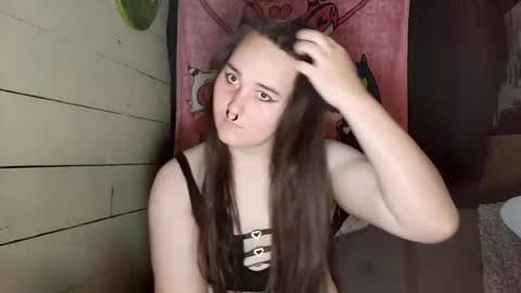 nonbinarybeauty20 online show from July 29, 6:39 pm