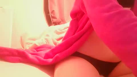 Snapshot of nonbinarynicky chatting on March 2, 3:20 am NonBinaryNicky online show from March 2, 3:20 am