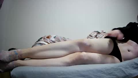 Snapshot of nonbinarynicky chatting on March 28, 7:46 pm NonBinaryNicky online show from March 28, 7:46 pm